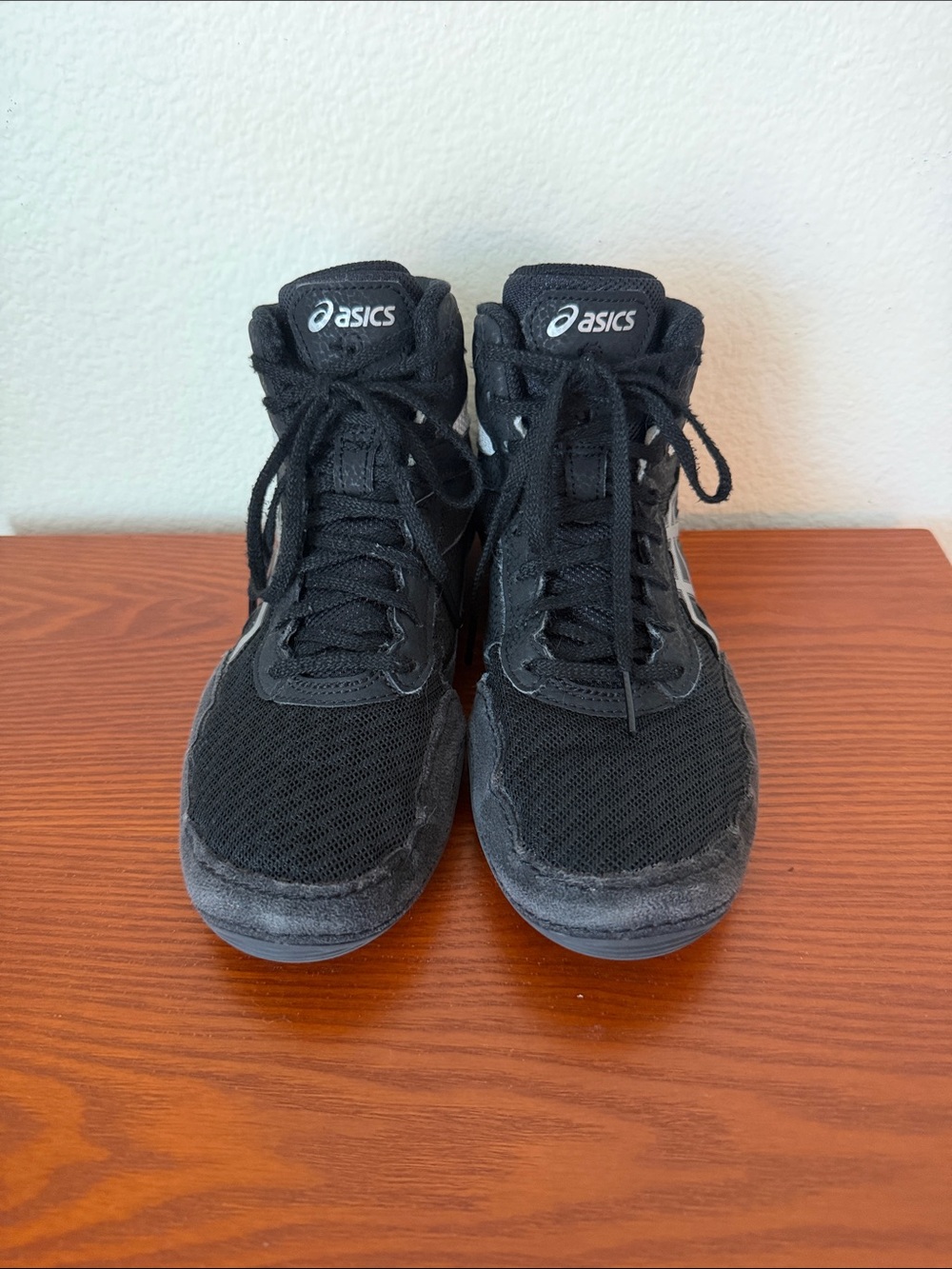 ASICS Black Youth Athletic Lace-Up Sneakers